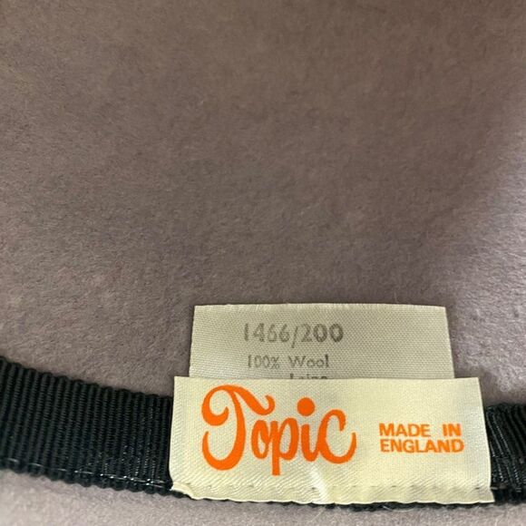 Topic vintage hat Made In Egland 100% wool grey Bowler w/ accent button on top - Picture 4 of 11